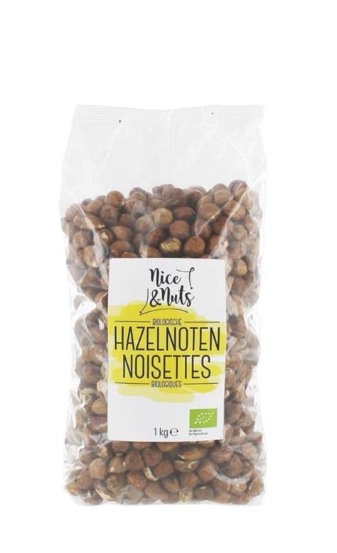 How does Hazelnoten 1 kg fit into your Daily Goals - calories, carbs, nutrition