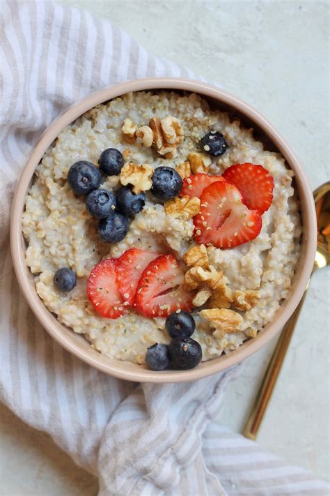 How does Health Nut Steel Cut Oatmeal fit into your Daily Goals - calories, carbs, nutrition