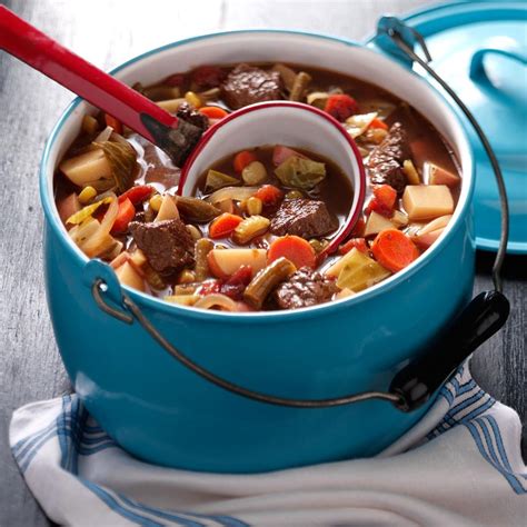 How does Hearty Beef Soup fit into your Daily Goals - calories, carbs, nutrition