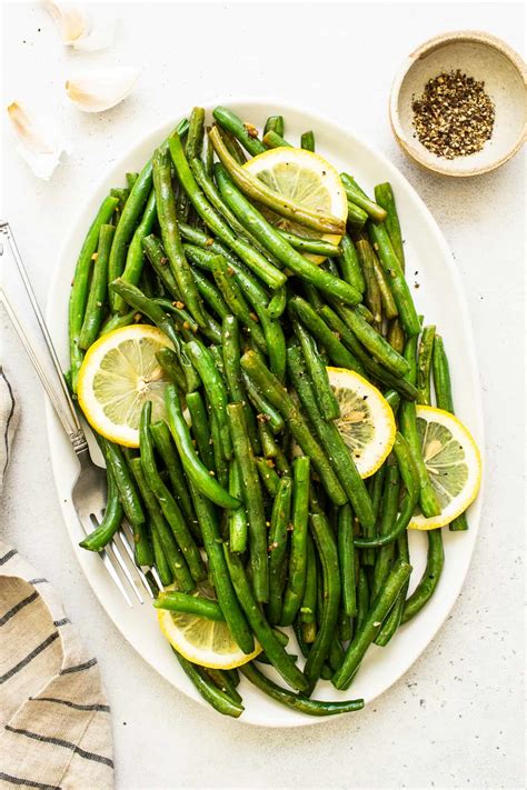 How does Henry's Green Beans fit into your Daily Goals - calories, carbs, nutrition