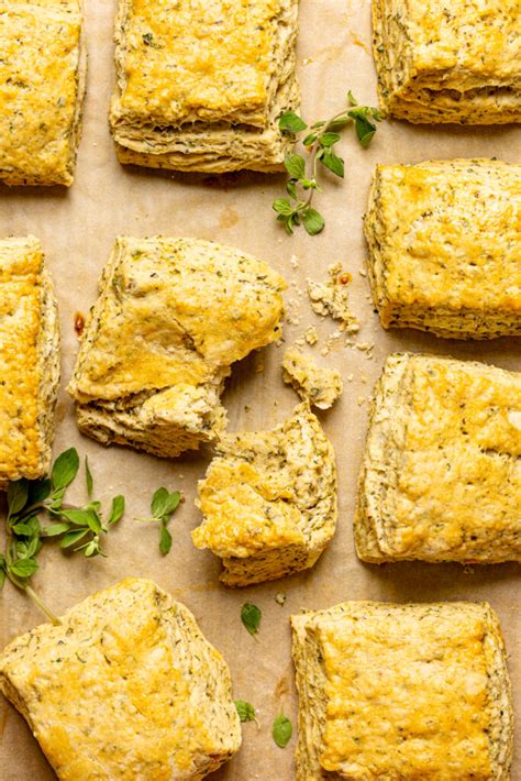 How does Herb Biscuits fit into your Daily Goals - calories, carbs, nutrition