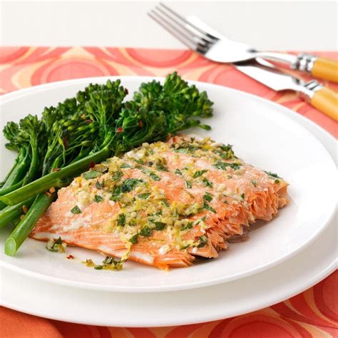 How does Herbed Salmon Fillets fit into your Daily Goals - calories, carbs, nutrition