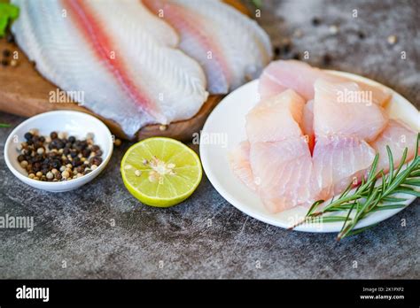 How does Herbed Striped Pangasius fit into your Daily Goals - calories, carbs, nutrition