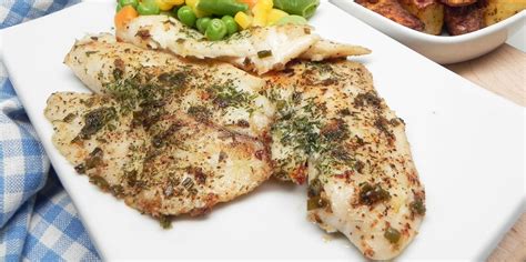 How does Herbed Tilapia Fillets fit into your Daily Goals - calories, carbs, nutrition