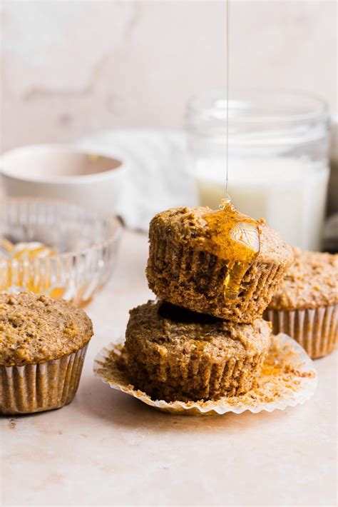 How does Honey Bran Muffin fit into your Daily Goals - calories, carbs, nutrition