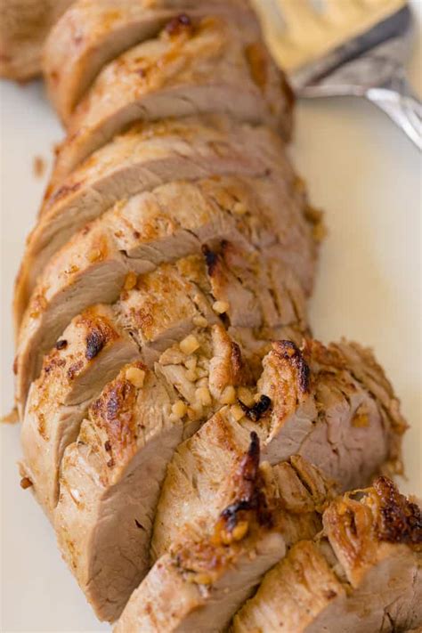 How does Honey Glaze Pork Tenderloin fit into your Daily Goals - calories, carbs, nutrition