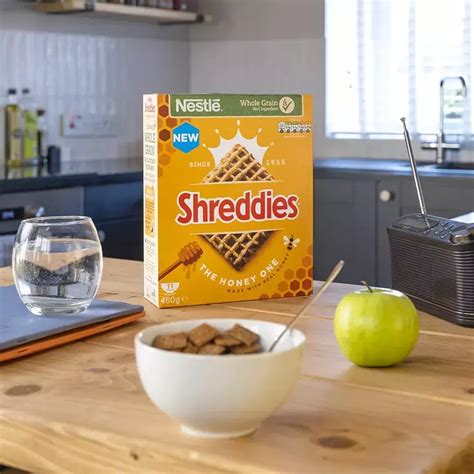 How does Honey Shreddies fit into your Daily Goals - calories, carbs, nutrition