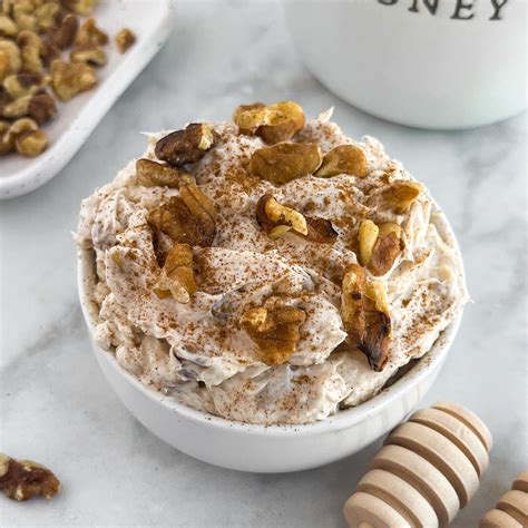 How does Honey Walnut Cream Cheese fit into your Daily Goals - calories, carbs, nutrition