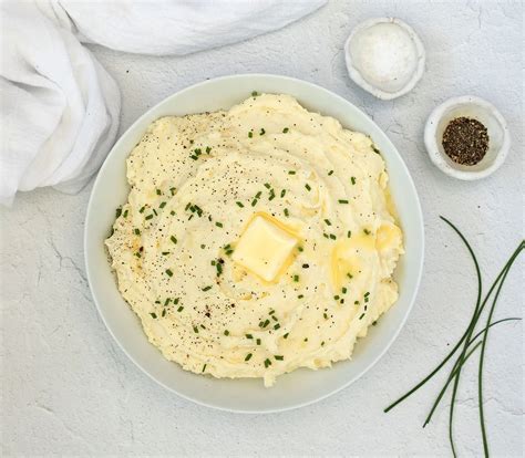 How does Horseradish Whipped Yukon Gold Potatoes fit into your Daily Goals - calories, carbs, nutrition