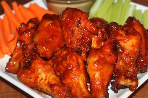 How does Hot BBQ Chicken Wings fit into your Daily Goals - calories, carbs, nutrition