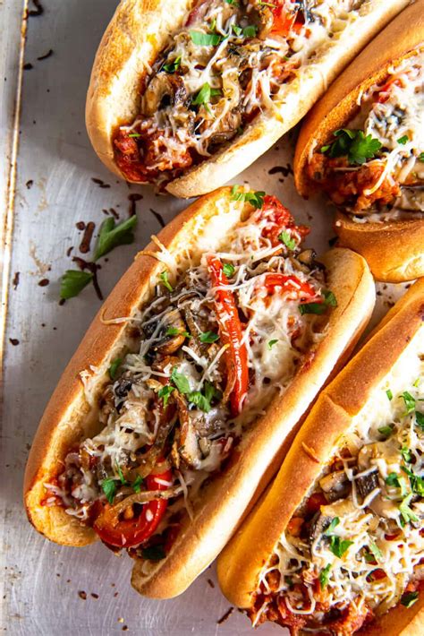 How does Hot Italian Sausage Sandwich fit into your Daily Goals - calories, carbs, nutrition