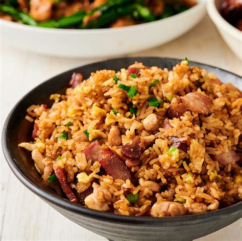 How does House Special Fried Rice fit into your Daily Goals - calories, carbs, nutrition