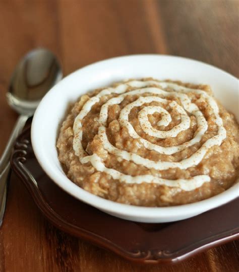 How does Instant Cinnamon Roll Oatmeal fit into your Daily Goals - calories, carbs, nutrition