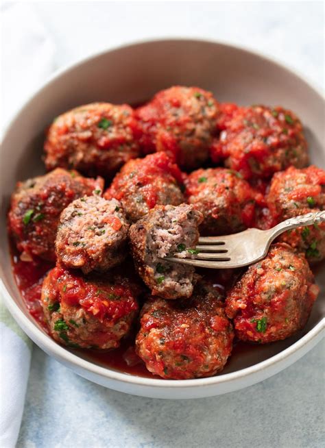 How does Italian-Style Meatballs fit into your Daily Goals - calories, carbs, nutrition