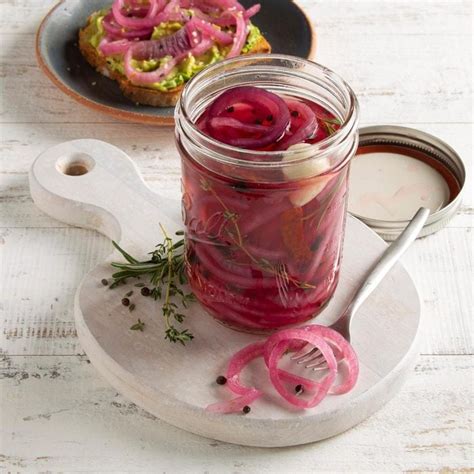 How does Jam Red Onions 2 Tbsp fit into your Daily Goals - calories, carbs, nutrition