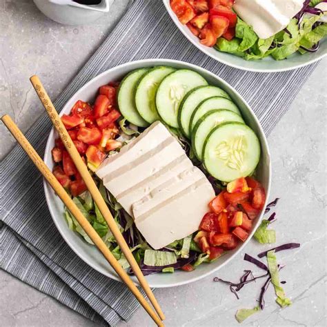 How does Japanese Tofu Salad fit into your Daily Goals - calories, carbs, nutrition