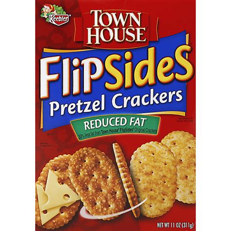 How does KEEBLER, TOWN HOUSE, Reduced Fat Crackers fit into your Daily Goals - calories, carbs, nutrition