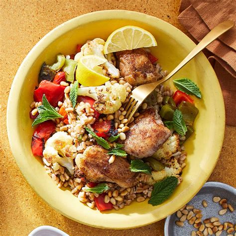 How does Kale Farro Grilled Chicken Wrap fit into your Daily Goals - calories, carbs, nutrition