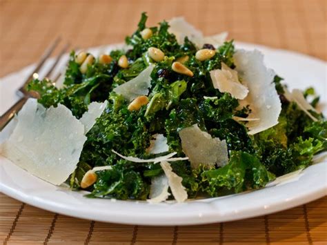 How does Kale Pine Nut Currant Parm Salad (67289.0) fit into your Daily Goals - calories, carbs, nutrition