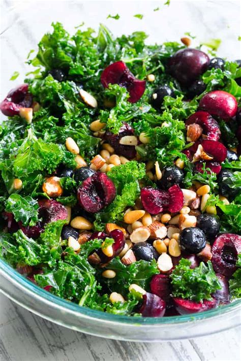 How does Kale Salad fit into your Daily Goals - calories, carbs, nutrition