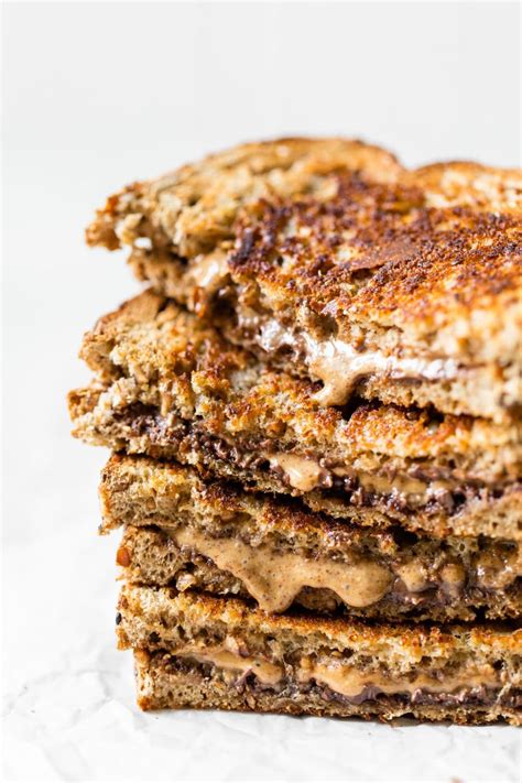 How does Kids's Almond Butter Sandwich fit into your Daily Goals - calories, carbs, nutrition