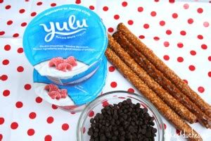 How does Kids Polka Dot Yogurt fit into your Daily Goals - calories, carbs, nutrition