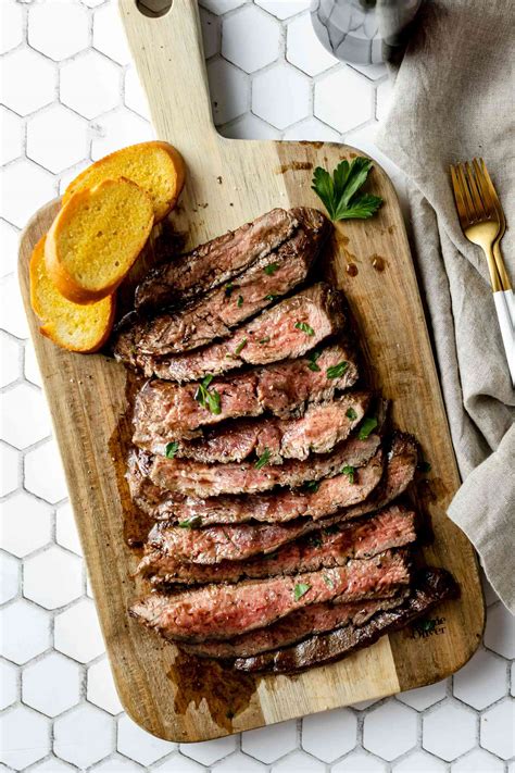 How does Kiefer Flank Steak fit into your Daily Goals - calories, carbs, nutrition