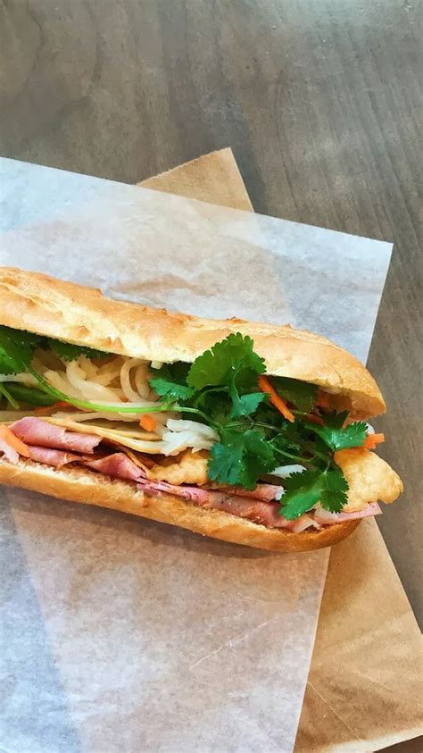 How does Korean BBQ Chicken Banh Mi Baguette fit into your Daily Goals - calories, carbs, nutrition