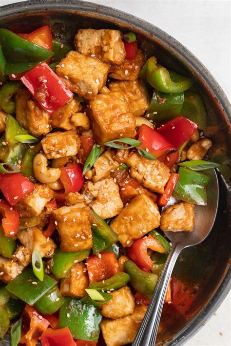 How does Kung Pao Tofu 1 fit into your Daily Goals - calories, carbs, nutrition