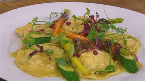 How does Langoustine Ravioli with Bisque Sauce fit into your Daily Goals - calories, carbs, nutrition