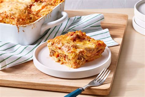 How does Lasagna with Meat and Sauce fit into your Daily Goals - calories, carbs, nutrition