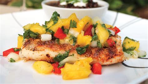 How does Latin Style Mahi Mahi with Papaya fit into your Daily Goals - calories, carbs, nutrition