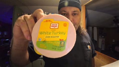 How does Lean Oven Roasted White Turkey fit into your Daily Goals - calories, carbs, nutrition