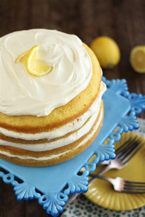 How does Lemon Cream Cake fit into your Daily Goals - calories, carbs, nutrition