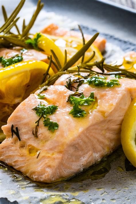 How does Lemon Roasted Salmon fit into your Daily Goals - calories, carbs, nutrition