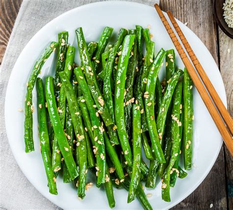 How does Lemon Sesame Green Beans fit into your Daily Goals - calories, carbs, nutrition