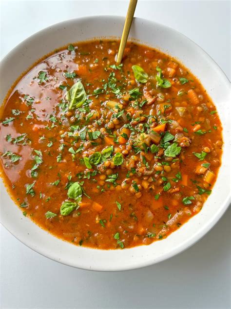 How does Lentil Soup - SMALL fit into your Daily Goals - calories, carbs, nutrition