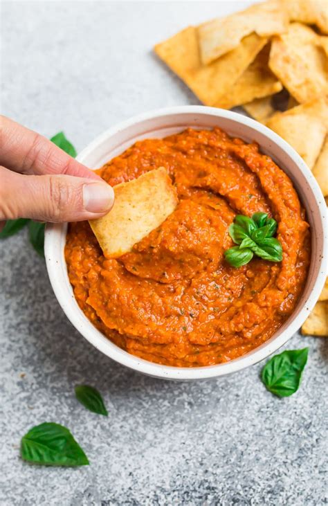 How does Light and Creamy White Bean Roasted Red Pepper Dip fit into your Daily Goals - calories, carbs, nutrition