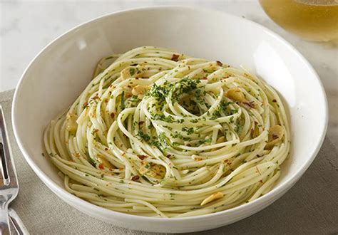 How does Linguine (11884.0) fit into your Daily Goals - calories, carbs, nutrition