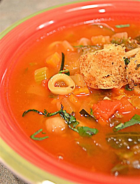 How does Lite Vegetable Soup fit into your Daily Goals - calories, carbs, nutrition