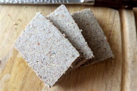 How does Livermush fit into your Daily Goals - calories, carbs, nutrition