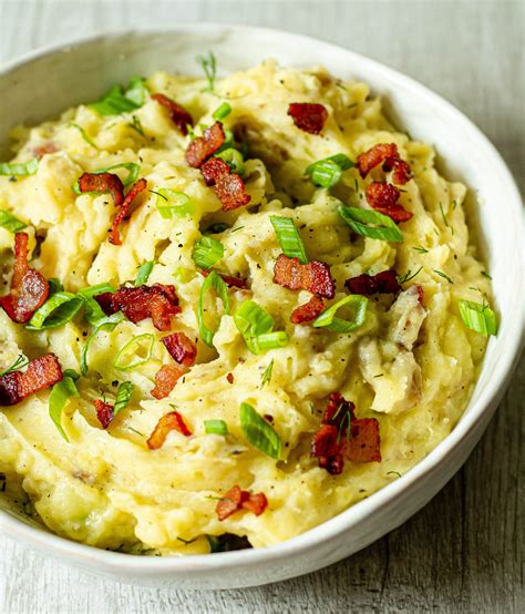 How does Loaded Mashed Potatoes fit into your Daily Goals - calories, carbs, nutrition