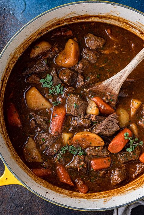 How does Locally Sourced Irish Beef Slowly Stewed in an Onion, Carrot and Worcestershire Sauce Gravy fit into your Daily Goals - calories, carbs, nutrition