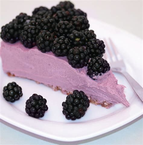 How does Low Calorie Blackberry Cheesecake fit into your Daily Goals - calories, carbs, nutrition