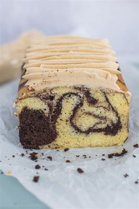 How does Low Fat Marble Cake fit into your Daily Goals - calories, carbs, nutrition