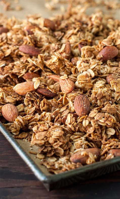 How does Lowfat Granola with Almonds fit into your Daily Goals - calories, carbs, nutrition