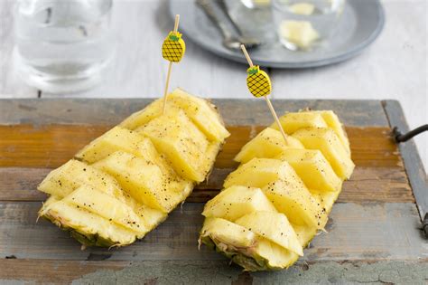 How does Ma?sburger gegrilde ananas fit into your Daily Goals - calories, carbs, nutrition