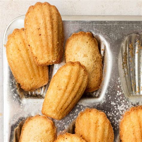 How does Madeleines fit into your Daily Goals - calories, carbs, nutrition