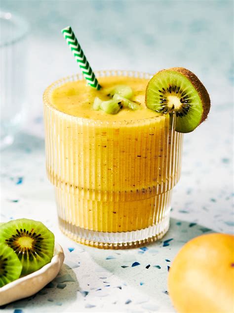 How does Mango Kiwi Yogurt Smoothie fit into your Daily Goals - calories, carbs, nutrition