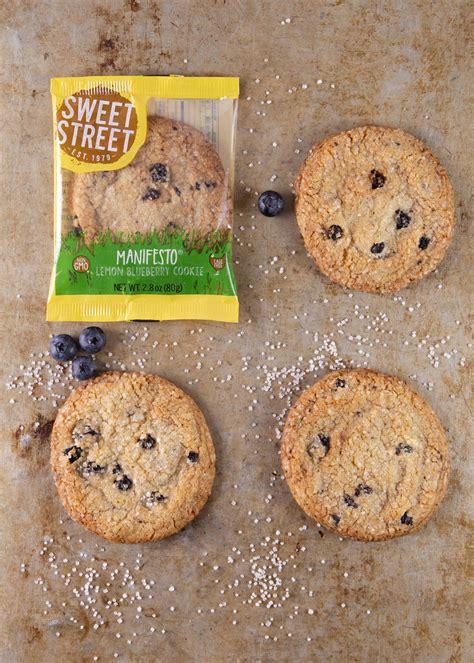 How does Manifesto Lemon Blueberry Cookies fit into your Daily Goals - calories, carbs, nutrition